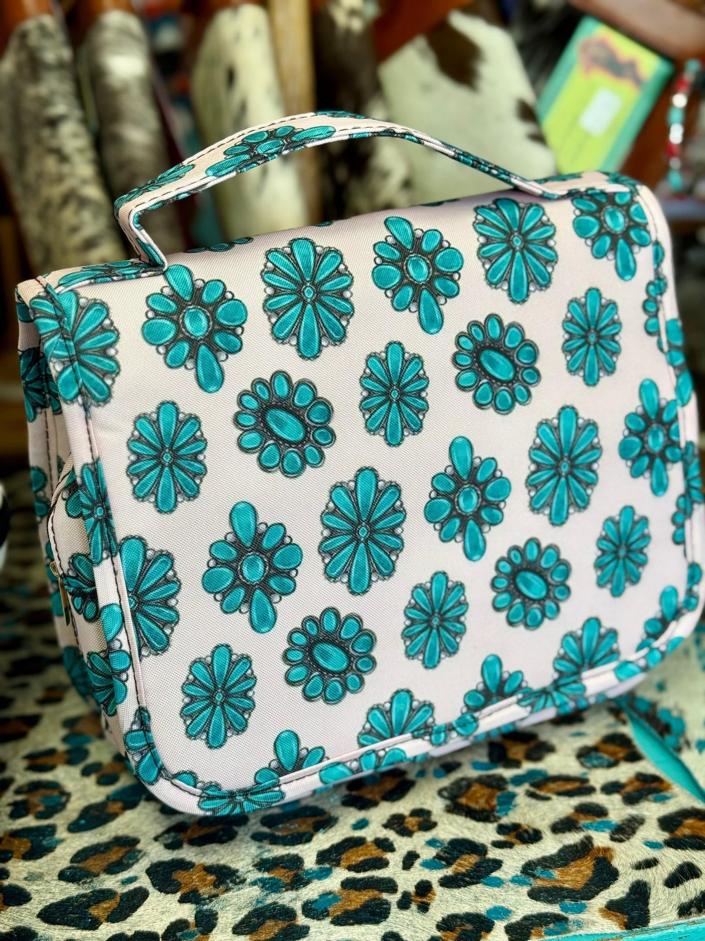 Travel Toiletry & Makeup Bags